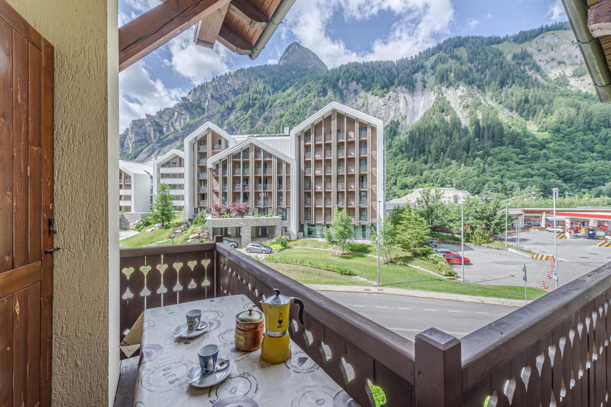 Casa Beatrice - Wifi, Parcheggio E Vista Montagna - Cour 0231 Lejlighed Courmayeur Eksteriør billede